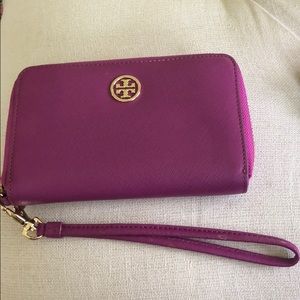 Tory Burch wristlet